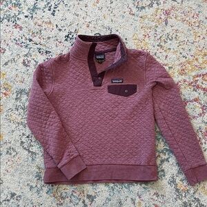 Patagonia Quilted Pullover in Burgundy
